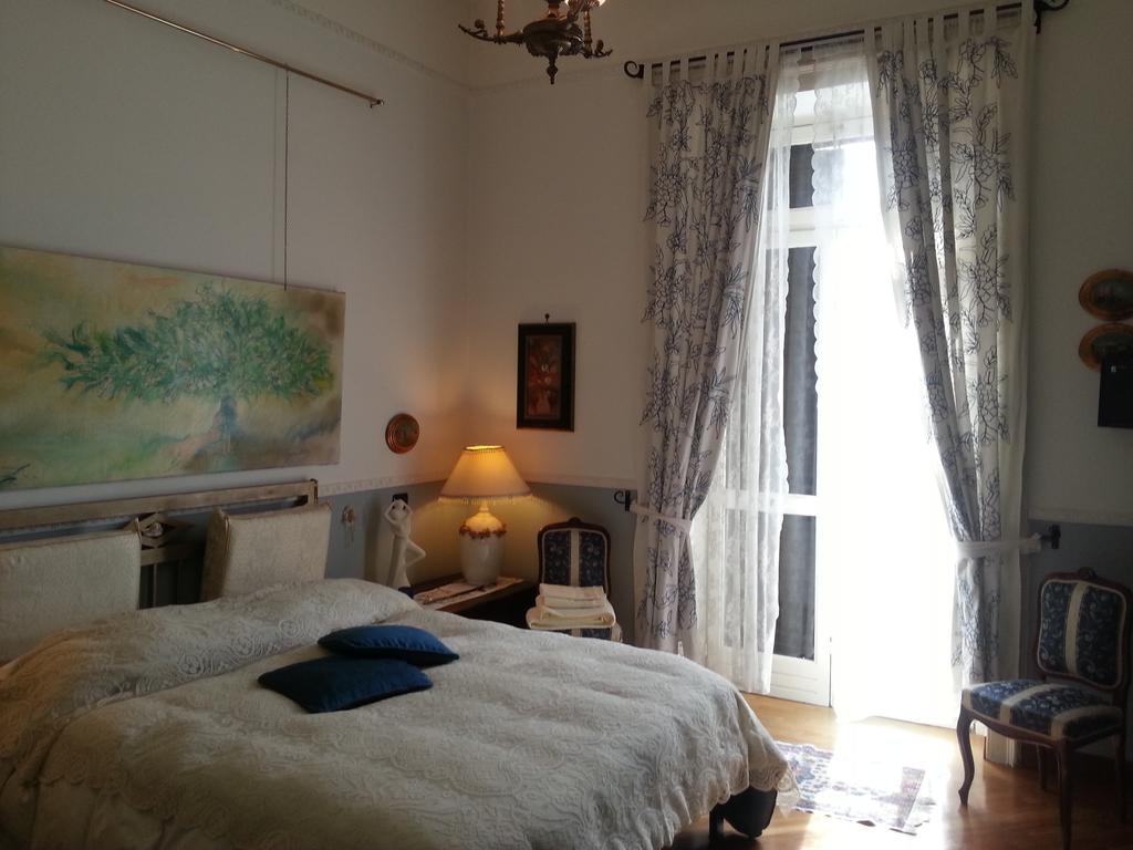 L'Incanto カーヴァ・デ・ティッレーニ 部屋 写真